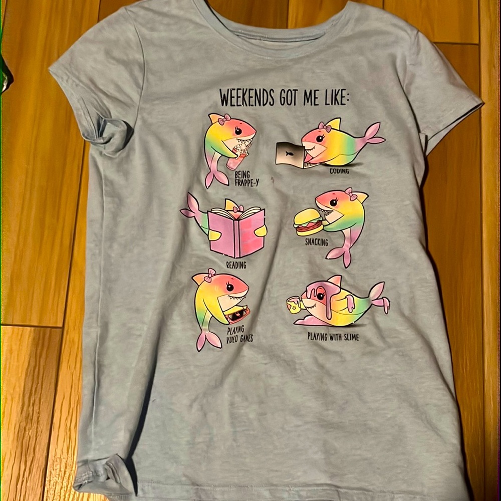 ✨Bundle of 2 shirts✨